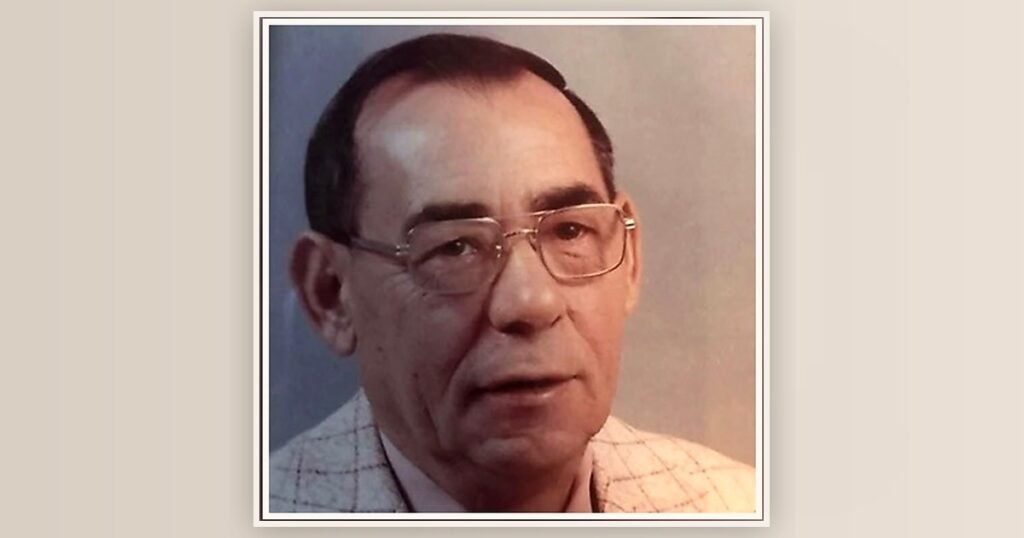 Murl Davis, father of Mike Davis, remembered as a father, coach, best friend, and family legacy